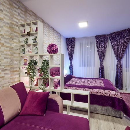 Purple Suite Sinaia Exterior foto